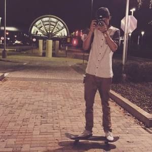 Meet your Posher, Adrian